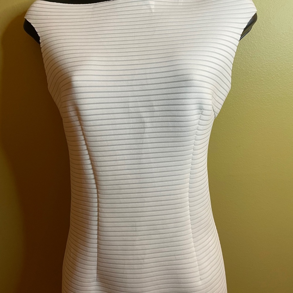 Symphony Dress - Picture 8 of 16